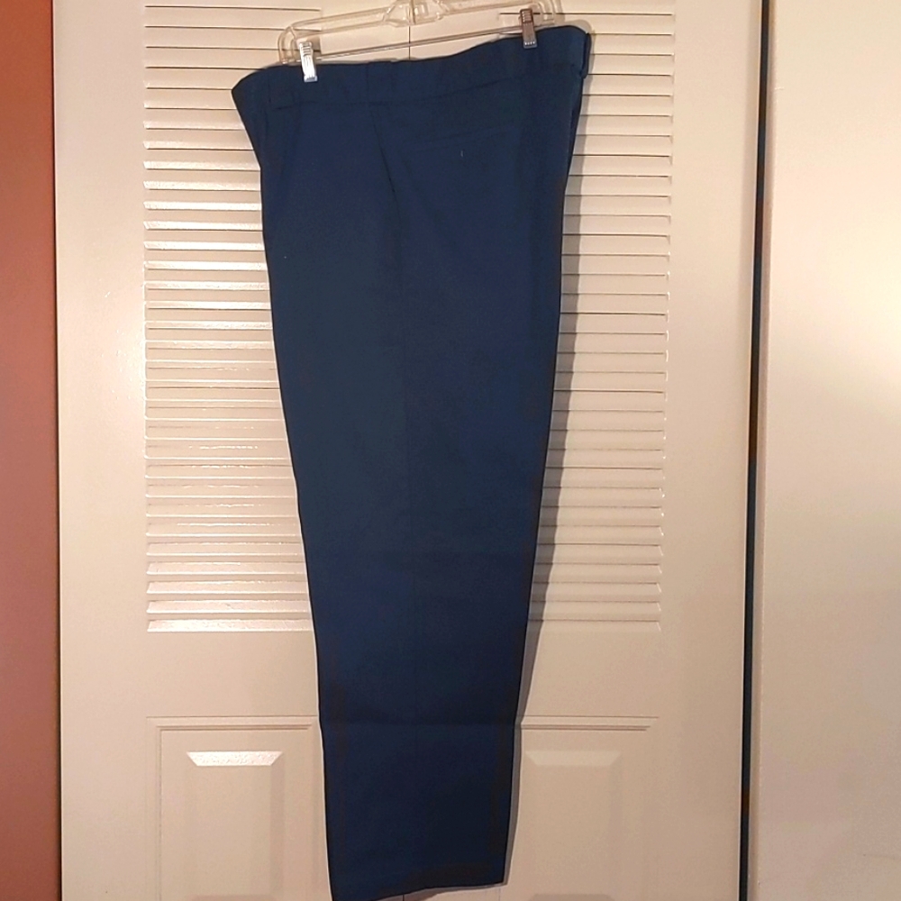 Men's Navy Blue Dickies, size 44x30